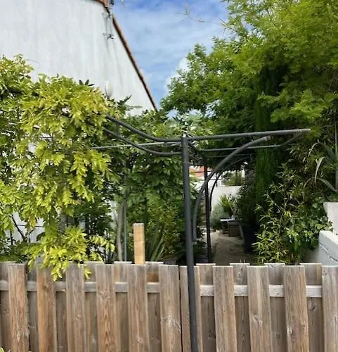 بيت للعطل La Maisonnette